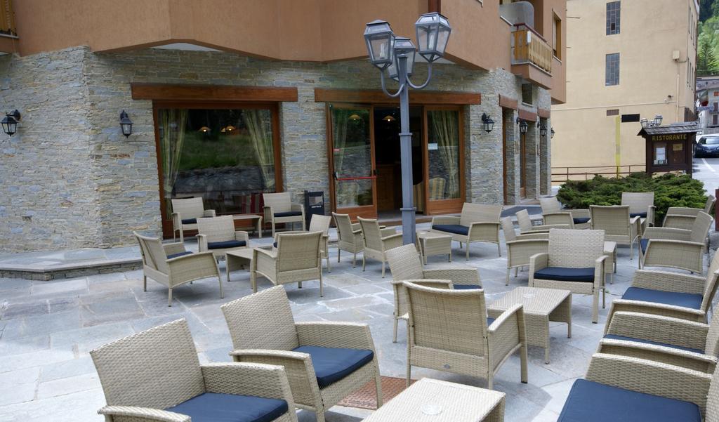 Hotel Londra Acceglio Exterior photo